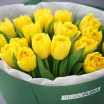 Солнечная весна - букет из желтых тюльпанов 2